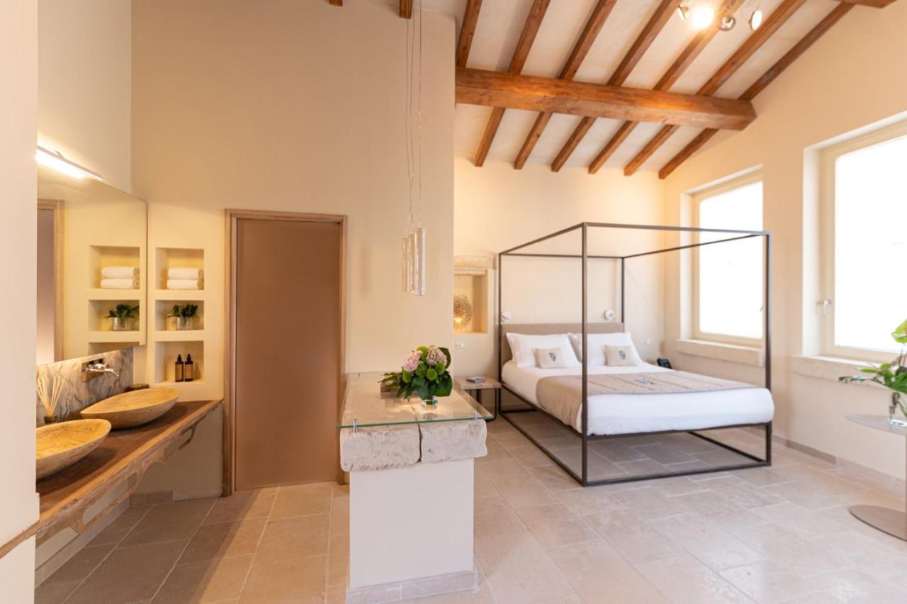 Pollicastro Boutique Hotel Лече Екстериор снимка
